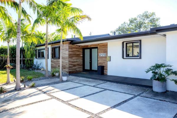 Sunswept Isle, 2510 NE 207th Ter, Ojus, Florida 33180, image 3