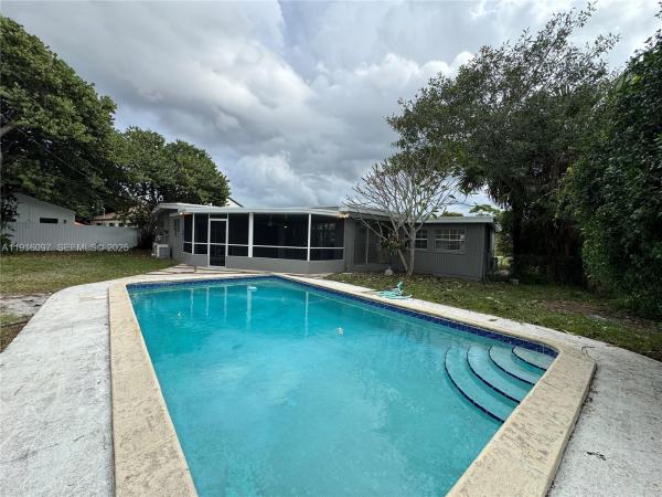 Melrose Park, 429 W Evanston Cir, Fort Lauderdale, Florida 33312, image 1