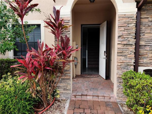 Gardens By The Hammocks, 15103 SW 113th Ter, The Hammocks, Florida 33196, image 2