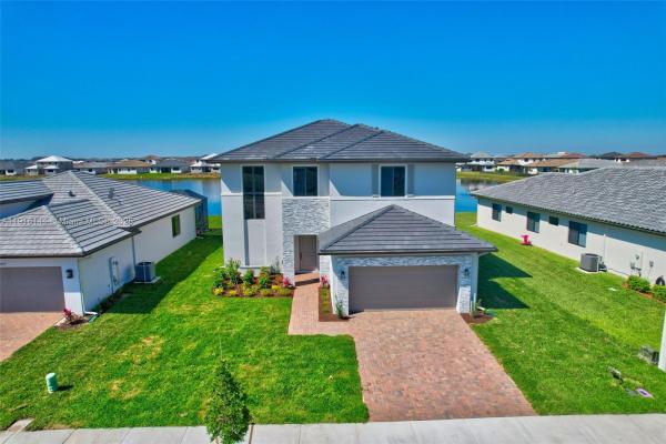 Maple Ridge At Ave Maria, 5007 Ofanto Ln, Ave Maria, Florida 34142, image 1