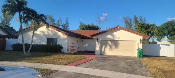 5861 NW 201st Ln, Hialeah, Florida 33015, image 1