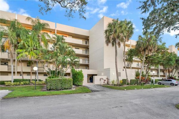 Tradewinds, 3050 NW 42nd Ave #C406, Coconut Creek, Florida 33066, image 1