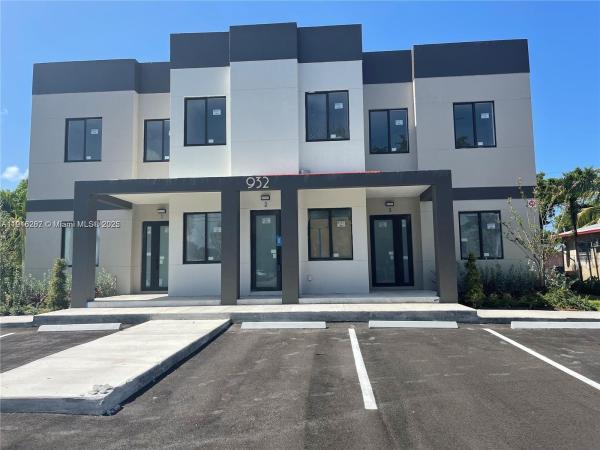 Golden Heights, 932 SW 10th St #3, Hallandale Beach, Florida 33009, image 1