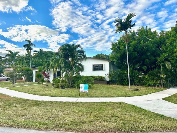 Norwood, 761 NW 197th Ter, Miami Gardens, Florida 33169, image 2