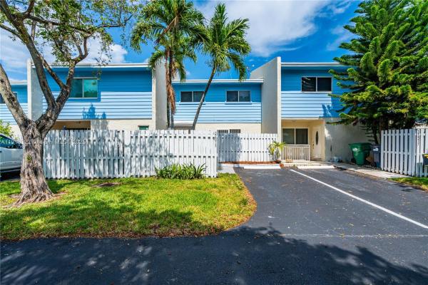 22315 SW 103rd Ave, Cutler Bay, Florida 33190, image 1