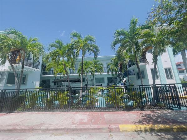 Haynsworth Beach, 8100 Harding Ave #1, Miami Beach, Florida 33141, image 1
