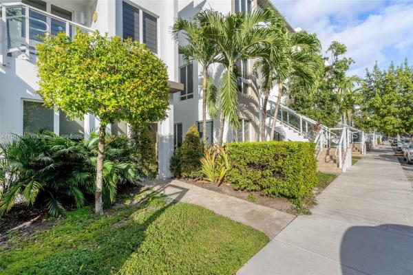 Landmark At Doral, 10305 NW 63rd Ter #105, Doral, Florida 33178, image 1