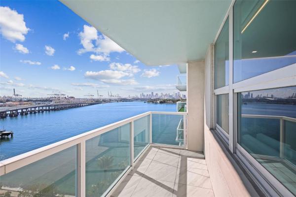 The Floridian, 650 West Ave #1002, Miami Beach, Florida 33139, image 1