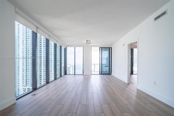1010 Brickell, 1010 Brickell Ave #2201, Miami, Florida 33131, image 1