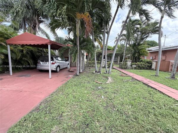 Altos Del Mar, 9125 Byron Ave, Surfside, Florida 33154, image 2