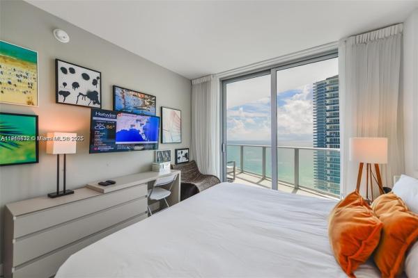 Lyfe Resort & Residences, 4111 S Ocean Dr #2711, Hallandale Beach, Florida 33019, image 3