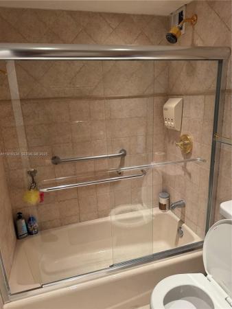 Canongate, 800 NE 195th St #714, Ives Estates, Florida 33179, image 2