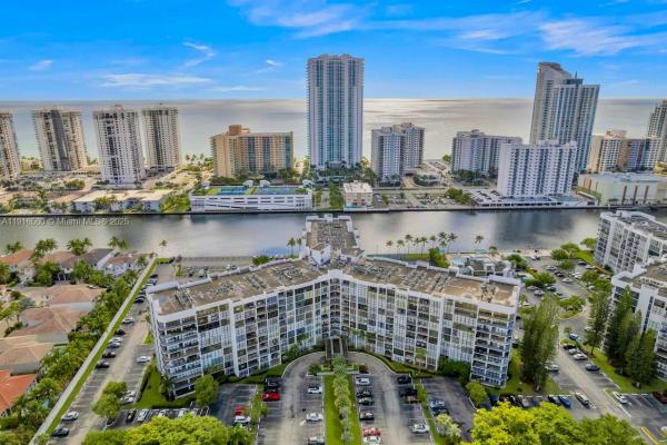 Oceanview Park, 1000 Parkview Dr #518, Hallandale Beach, Florida 33009, image 1