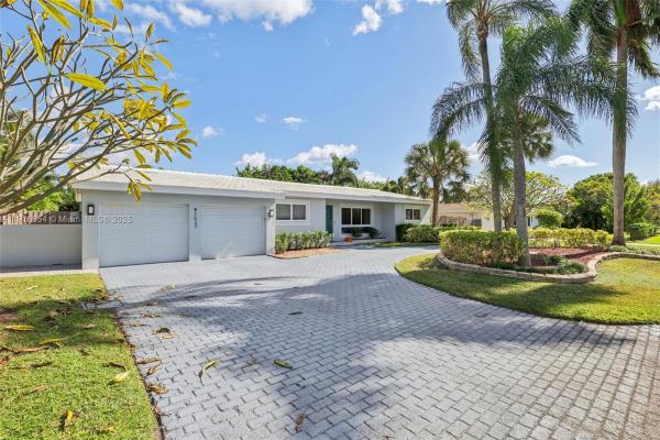 Coral Ridge Galt, 2632 NE 26th Ave, Fort Lauderdale, Florida 33306, image 1
