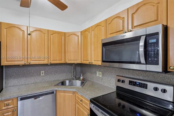 Gratigny Shores, 6230 E 2nd Ave, Hialeah, Florida 33013, image 1