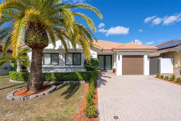15057 SW 32nd St, Miami, Florida 33185, image 1
