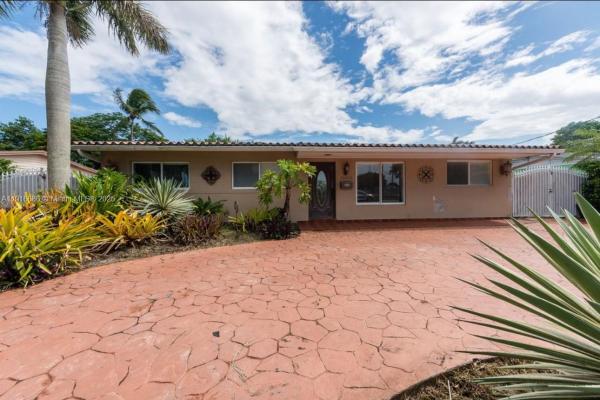 10260 SW 48th St, Miami, Florida 33165, image 1