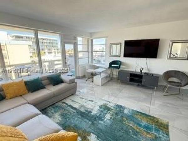 Hollywood Towers, 3111 N Ocean Dr #401, Hollywood, Florida 33019, image 1