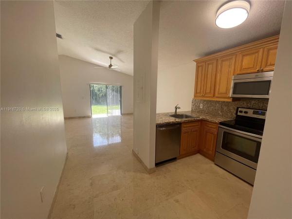 Diplomat Golf Estates, 1300 Wiley St #1, Hollywood, Florida 33019, image 1