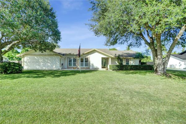 14833 SW 164th Ter, Miami, Florida 33187, image 1