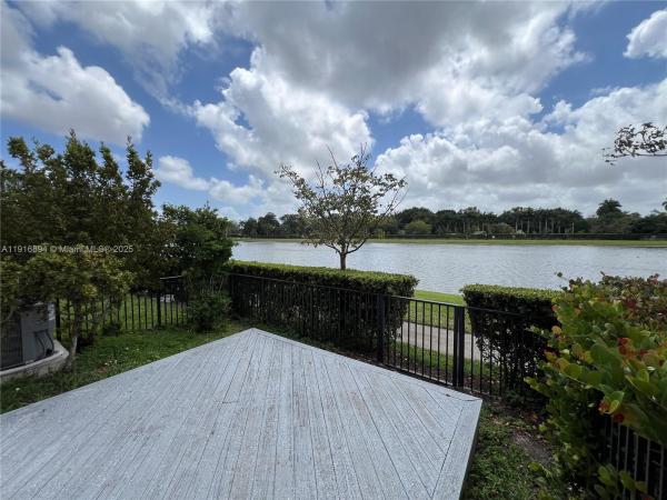 Palomino Lake, 5946 Mustang Mnr, Davie, Florida 33314, image 1