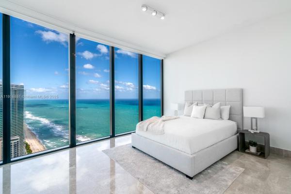 Porsche Design Tower, 18555 Collins Ave #5105, Sunny Isles Beach, Florida 33160, image 1