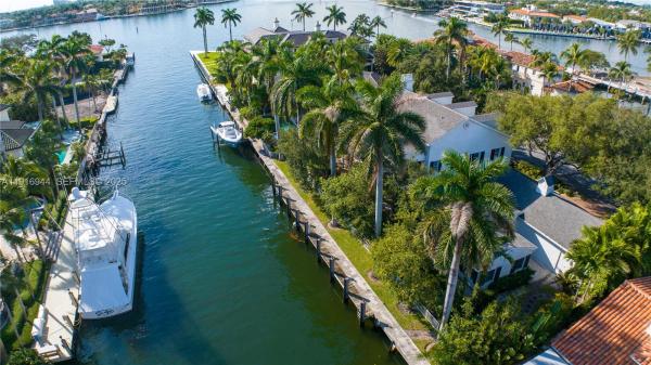 Coral Isles, 700 Coral Way, Fort Lauderdale, Florida 33301, image 2