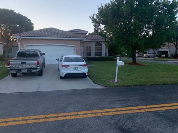 North Gate, 462 SE 23rd Dr, Homestead, Florida 33033, image 1
