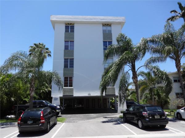 Alcazar, 1165 98th St #403, Bay Harbor Islands, Florida 33154, image 1