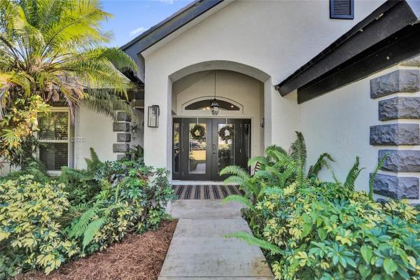 The Acreage, 14194 N 88th Pl N, Loxahatchee, Florida 33470, image 2
