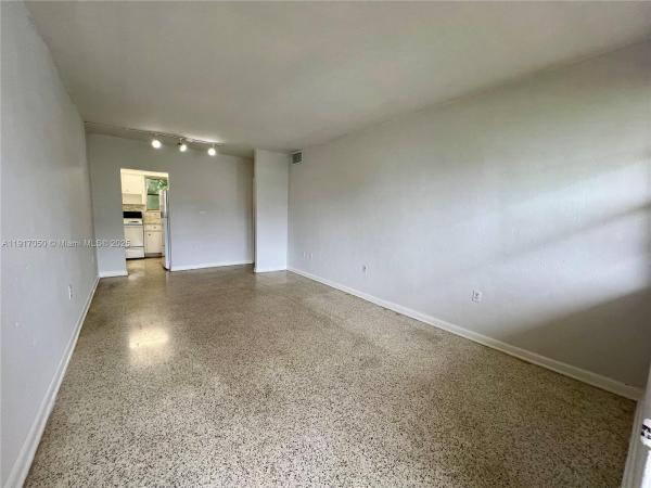 East Little Havana, 675 SW 7th Ave, Miami, Florida 33130, image 2