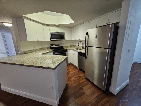 Las Vistas At Doral, 8323 Lake Dr #103, Doral, Florida 33166, image 1