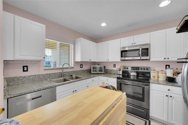 Hampton Hills, 5933 Glasgow Way, Tamarac, Florida 33321, image 1