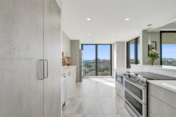 Shore Club, 1901 N Ocean Blvd #12B, Fort Lauderdale, Florida 33305, image 2