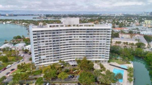 Parkview Point, 7441 Wayne Ave #4D, Miami Beach, Florida 33141, image 1