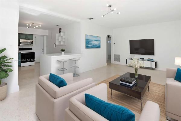 St James Park Delmar, 39 SE 13th Ter, Dania Beach, Florida 33004, image 1