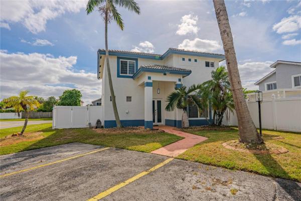 18662 NW 56th Ave, Miami Gardens, Florida 33055, image 1