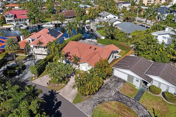 Eastern Shores, 3443 NE 166th St, North Miami Beach, Florida 33160, image 2