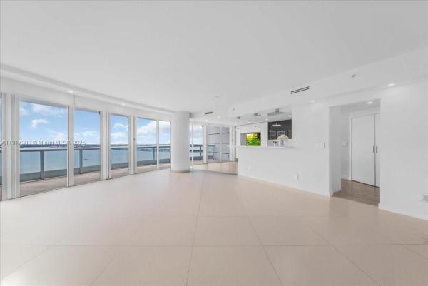 Bristol Tower, 2127 Brickell Ave #1701, Miami, Florida 33129, image 1