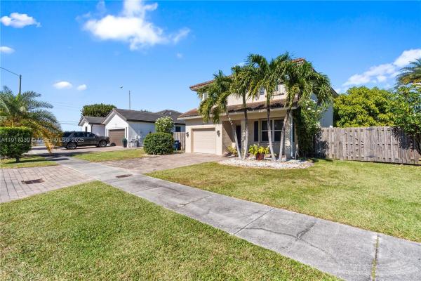 11121 SW 225th Ter, Miami, Florida 33170, image 1