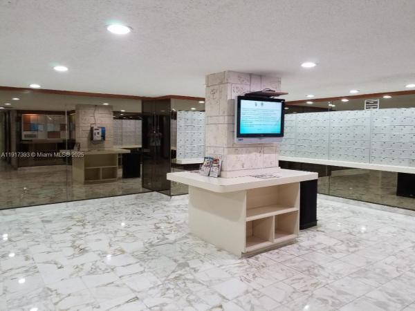 Winston Towers 500, 301 174th St #309, Sunny Isles Beach, Florida 33160, image 1