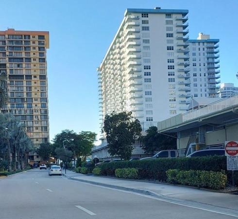 Winston Towers 500, 301 174th St #309, Sunny Isles Beach, Florida 33160, image 2