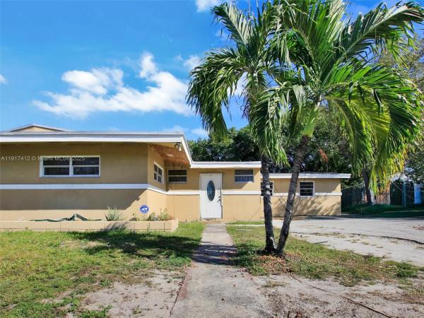 Carol City Gardens, 18701 NW 39th Ct, Miami Gardens, Florida 33055, image 1