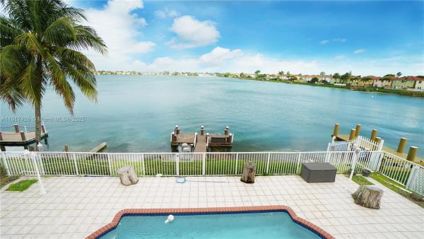 14061 SW 136th Pl, Miami, Florida 33186, image 1