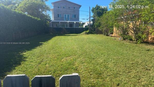 Altos Del Mar, #, Surfside, Florida 33154, image 1