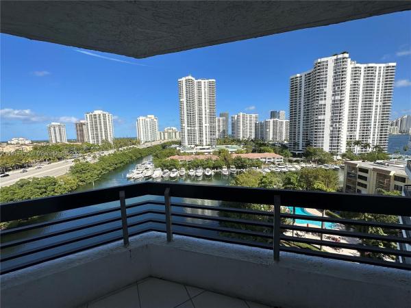 Mystic Pointe Tower 600, 3400 NE 192nd St #1010, Aventura, Florida 33180, image 1