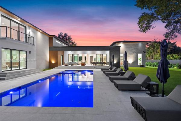 1881 NE 196th Ter, Miami, Florida 33179, image 1