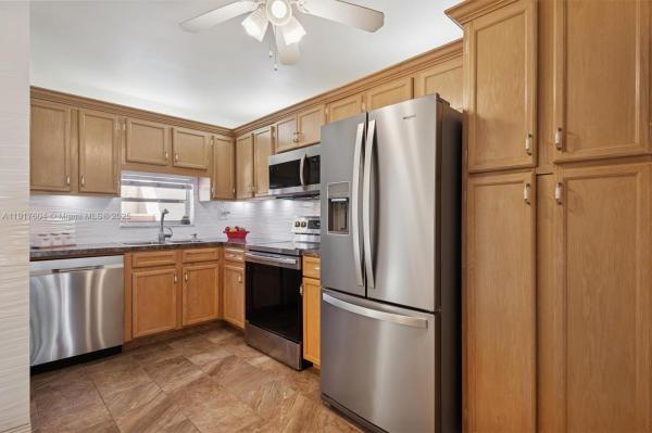 Hollybrook Golf & Tennis Club, 700 S Hollybrook Dr #201, Pembroke Pines, Florida 33025, image 2