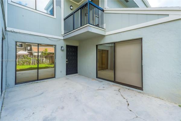 Lago West, 617 NW 132nd Ter #617, Plantation, Florida 33325, image 1
