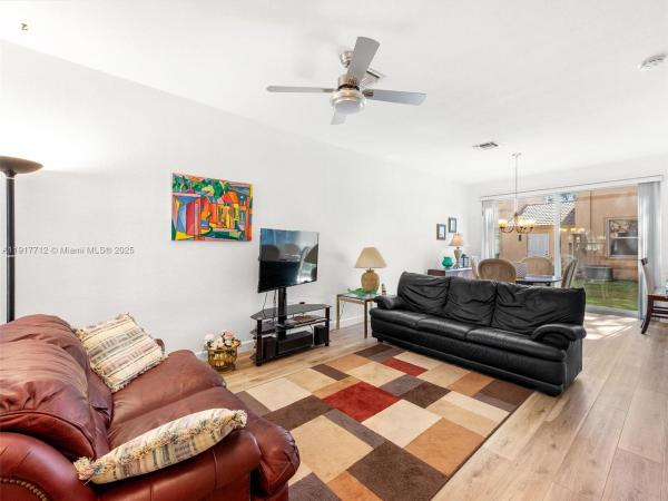 The Palms At Pembroke Isles, 733 NW 170th Ter, Pembroke Pines, Florida 33028, image 2